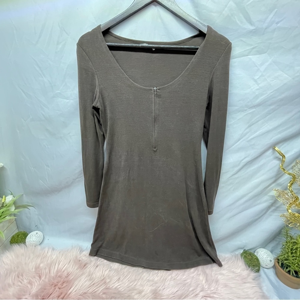 BP studio T-shirt,, brown size small zipper V-neck, long sleeve body con dress